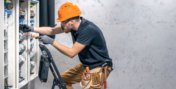 Best Electrical Outlet Repair  in Waterloo, IL